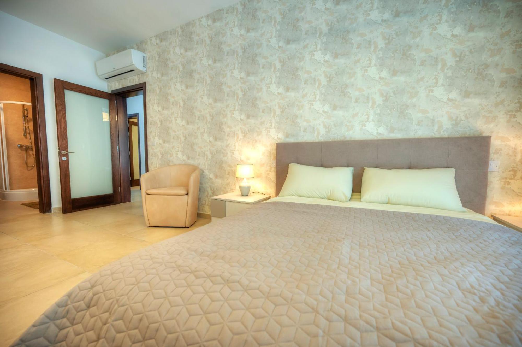 Fort Cambridge Apartments Sliema Ngoại thất bức ảnh